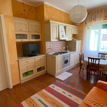 Casa Maurizio In Centro Di Diano *